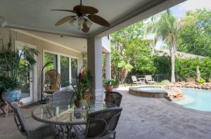 c6-covered patio.jpg